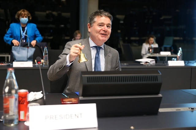 El gobierno de la República de Irlanda acordó adherirse a un acuerdo global de reforma fiscal negociado bajo los auspicios de la OCDE, anunció el ministro de Finanzas, Paschal Donohoe. Foto Xinhua / Archivo