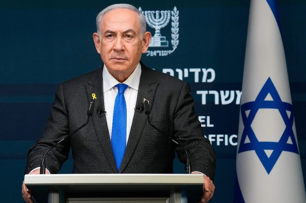 Benjamin Netanyahu, primer ministro de Israel, ee una conferencia de prensa en Jerusalén, el 2 de septiembre de 2024. Foto Afp

