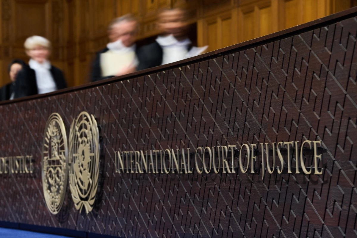 Se leyó la opinión consultiva de la Corte Internacional de Justicia sobre las acciones que Israel debe hacer para garantizar que la ayuda humanitaria llegue a los palestinos en Gaza y la Cisjordania ocupada, en La Haya, Países Bajos, el 22 de octubre de 2025. Foto 