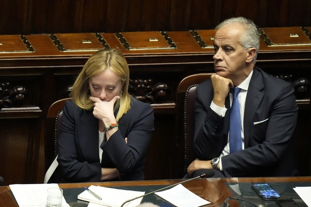El ministro italiano del Interior, Matteo Piantedosi informó sobre nuevas políticas migratorias. Foto Ap