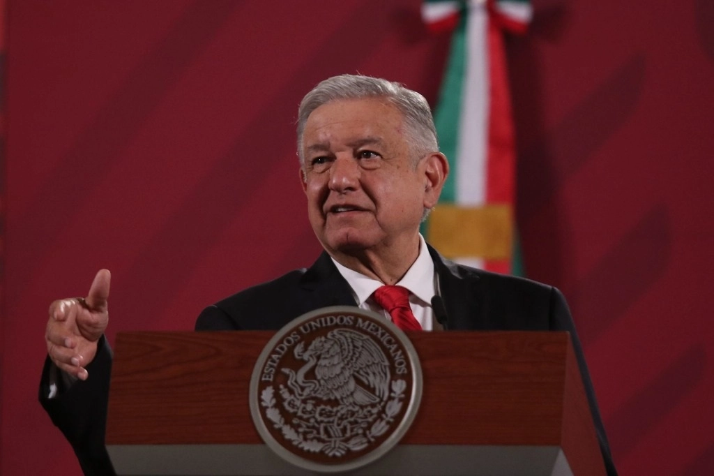 El presidente de México Andrés Manuel López Obrador durante su conferencia matutina en Palacio Nacional, en la Ciudad de México, el 23 de septiembre de 2020. Foto Cuartoscuro