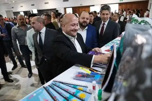 Enrique Alfaro, gobernador de Jalisco. Foto Tomada de la cuenta de Twitter del mandatario  