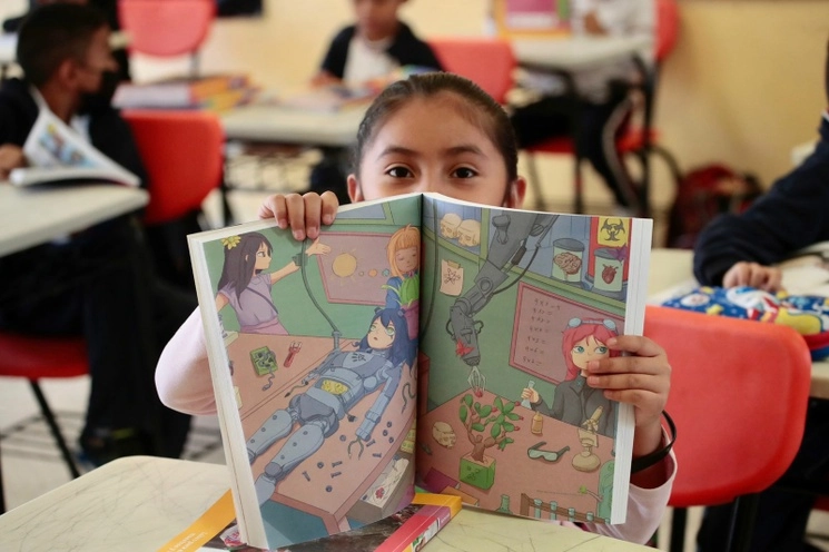 A partir de este martes 29 de agosto comenzará la distribución de libros de texto gratuitos en Jalisco. Foto Luis Castillo