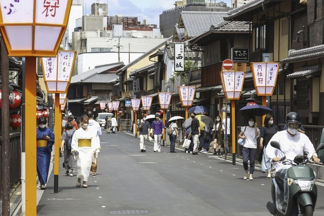  Japón evitó por poco caer en recesión técnica en el segundo semestre de 2023, con un crecimiento de 0.1%. Foto Ap
