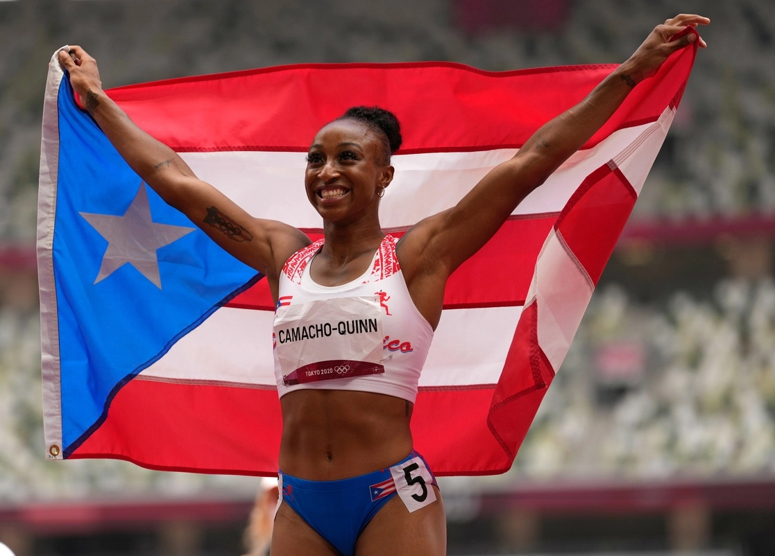 Jasmine Camacho de Puerto Rico corrió los 100 metros con vallas en un tiempo de 12.37 segundos. Foto Ap
