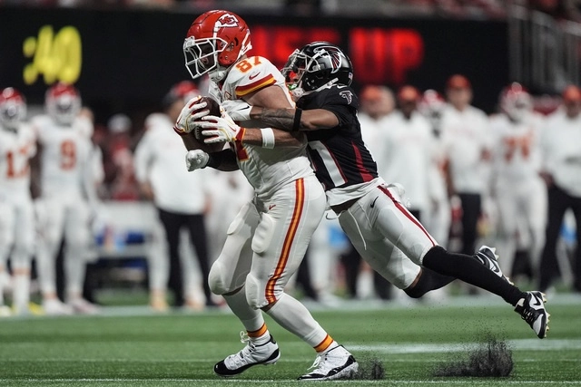 Los Jefes, dos veces campeones del Supertazón consiguieron la victoria 22-17 sobre los Halcones de Atlanta. Foto Ap