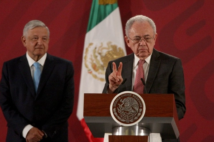 El presidente Andrés Manuel López Obrador y el ahora ex secretario de Comunicaciones y Transportes, Javier Jiménez Espriú en imagen de enero de 2020. Foto: María Luisa Severiano 