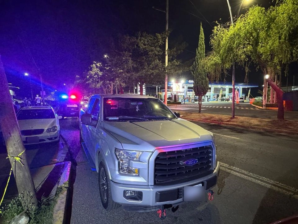 El asesinato del joven Zaid ocurrió de madrugada en el bar Capitán Barbosa, ubicado en la carretera federal México-Puebla, en la colonia Hornos de Santa Bárbara, municipio de Ixtapaluca. Foto Tomada de X