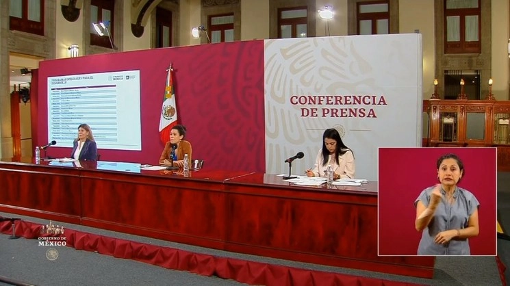 Conferencia de los programas del Bienestar este domingo. Foto @GobiernoMX