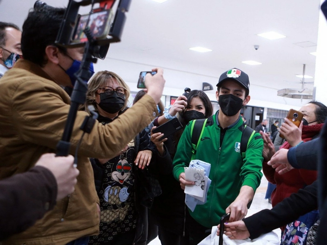 El joven agradeció ayer el apoyo para hacer realidad el sueño de ir a los Juegos Olímpicos. Foto Conade