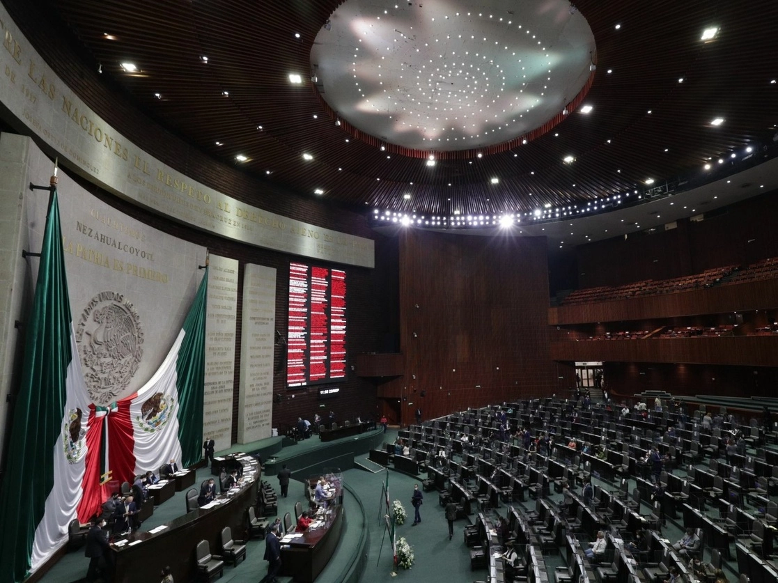 El Salón de Plenos de la Cámara de Diputados. Foto Roberto García Ortiz / Archivo