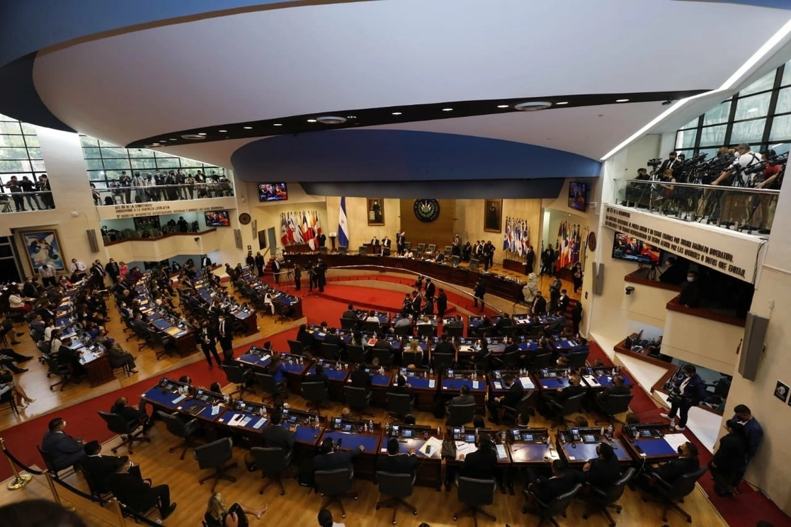 En imagen de archivo, integrantes de la Asamblea Legislativa de El Salvador. Foto tomada de la cuenta de Twitter @AsambleaSV