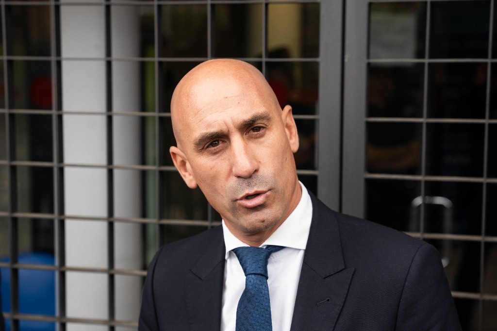 Judge confirms trial against Luis Rubiales in case of forced kiss