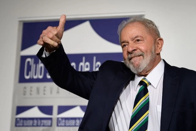 Luiz Inácio Lula da Silva, es presidente de Brasil, fue absuelto de todas las sentencias condenatorios que los acusaban de corrupción. Foto Afp