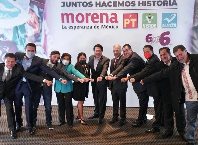 Dirigentes de Morena, PVEM, PT y Nueva Alianza durante su encuentro. Foto tomada de la cuenta de Twitter @mario_delgado