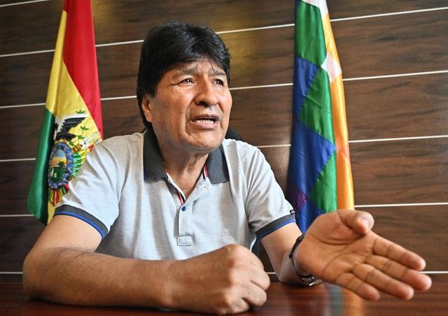 La Jornada - Justicia de Bolivia restituye orden de captura contra Evo  Morales