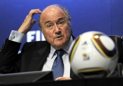 La justicia suiza anunció que archivó la causa abierta a finales de 2020 contra el ex presidente de la FIFA Sepp Blatter en el caso relacionado con la financiación de la construcción del museo del futbol de Zúrich. Foto Ap / Archivo