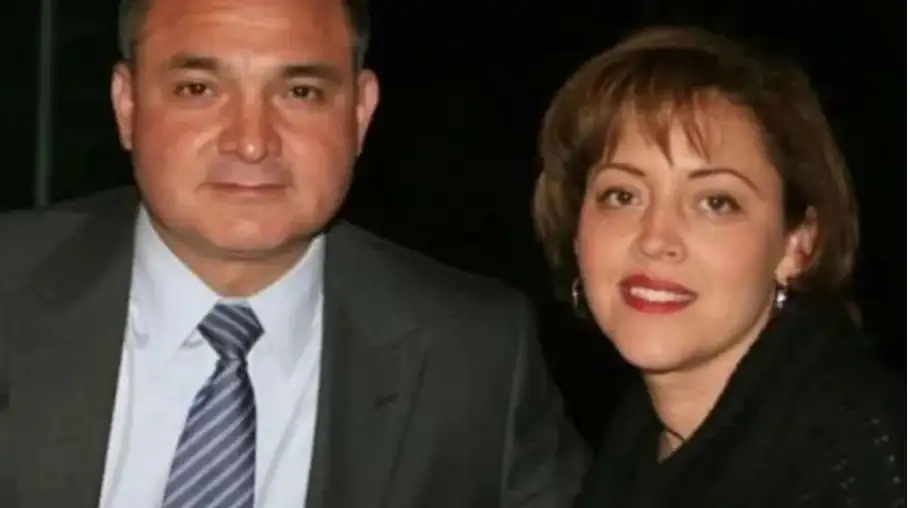 Genaro García Luna, ex secretario de Seguridad Pública durante el sexenio de Felipe Calderón y su hermana Gloria. Foto tomada de X.