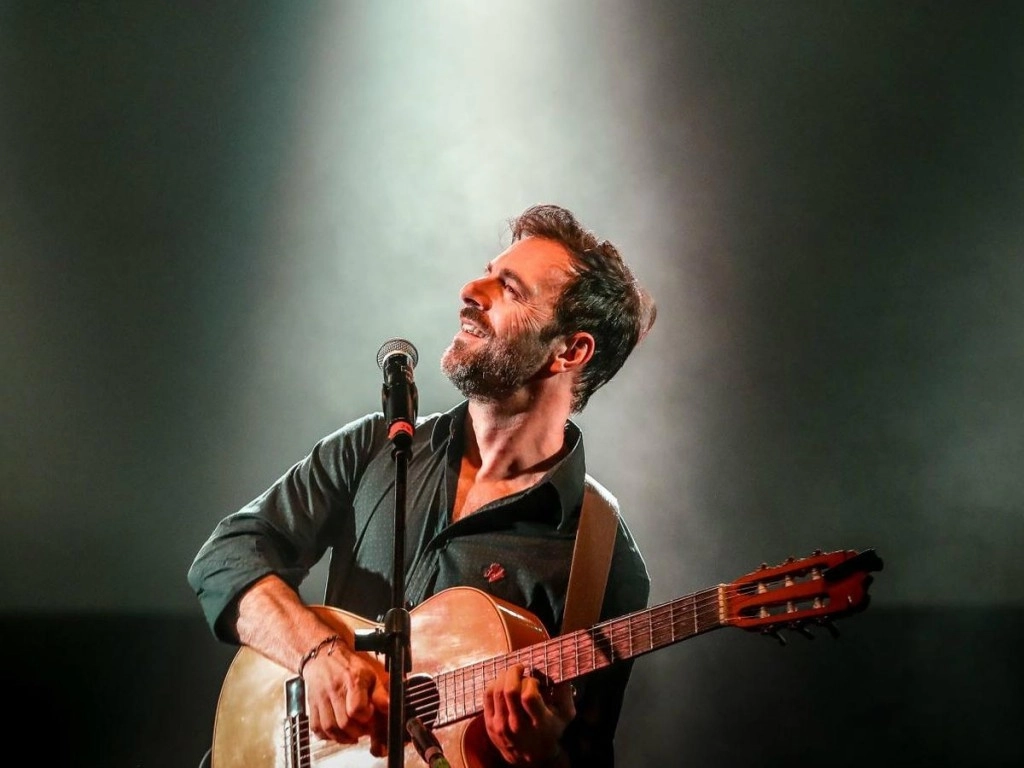 Kevin Johansen se presentará con su "Vecino Tour" en el Conjunto Santader. Foto Cultura UDG