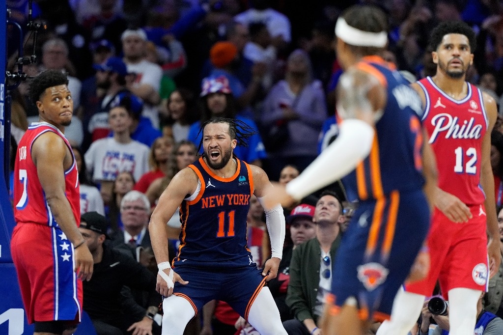 Knicks, one game away from reaching the NBA semifinals