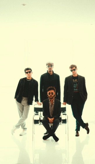 Después del lanzamiento de su álbum debut en el 2022 titulado Tabaco y Uñas, The Shelter emprendió una gira por toda la república. Foto cortesía