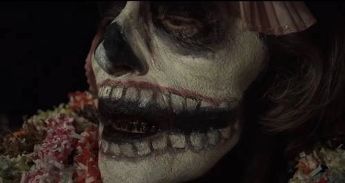 'La Catrina' es un monólogo escrito por Erando González. El vestuario del personaje fue elaborado por Humberto Spíndola. Foto cortesía de la producción