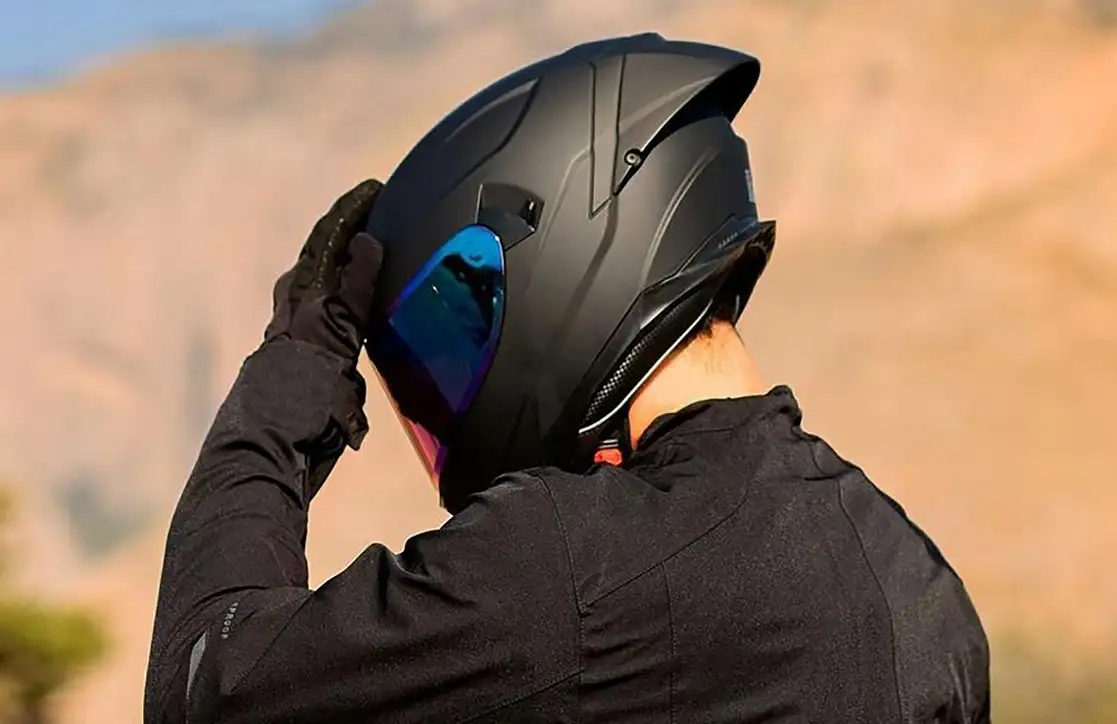 La Jornada - La certificación en cascos para motocicleta tiene un  significado