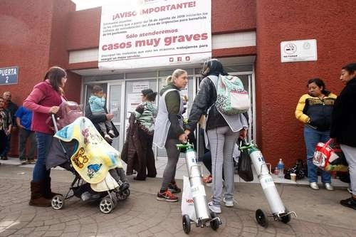 Exterior del Hospital Infantil de México Federico Gómez, en la capital de la República. Foto Roberto García Ortiz / Archivo