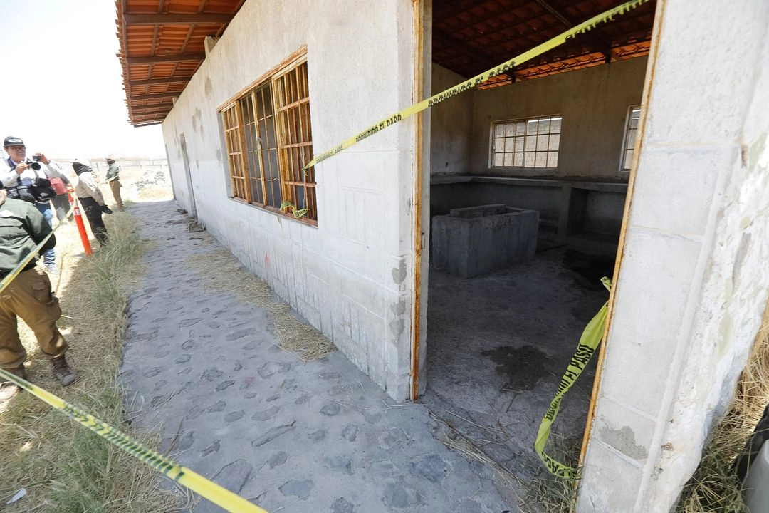 Aspectos del rancho Izaguirre en Guadalajara, Jalisco, donde se presume fue utilizado como campo de adiestramiento y exterminio. Foto 