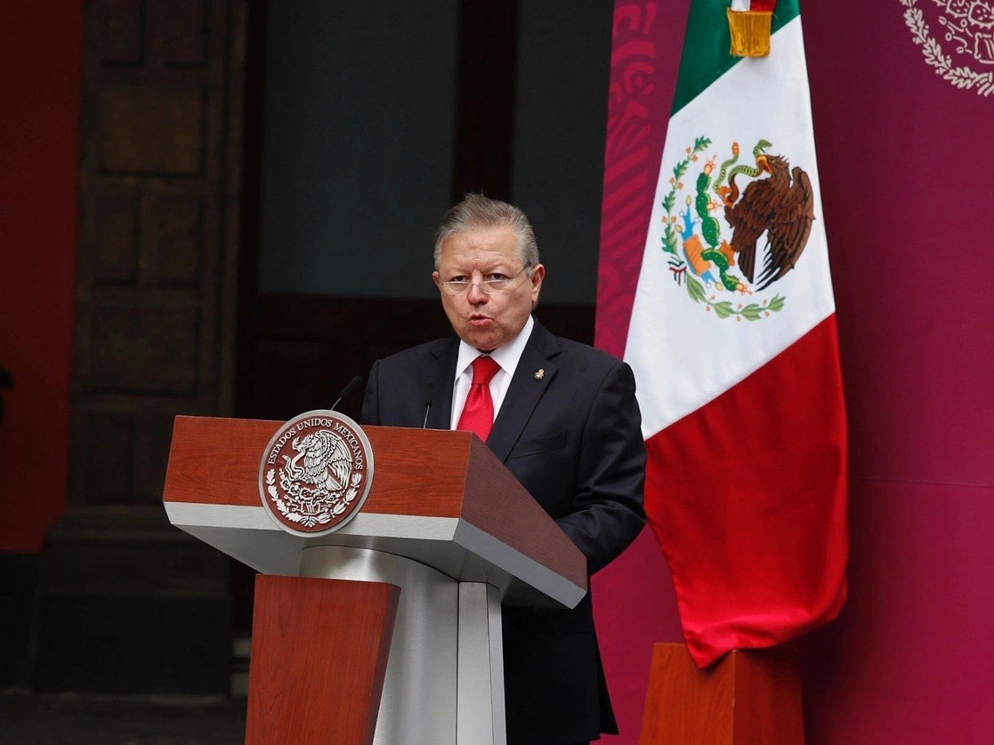 En el marco de la conmemoración de la promulgación de la Constitución de 1917, el presidente de la Suprema Corte de Justicia de la Nación, el ministro Arturo Zaldívar,  señaló que la Constitución es el instrumento para cumplir con los llamados “Derechos Económicos, Sociales, Culturales y Ambientales". Foto Cristina Rodríguez / Archivo