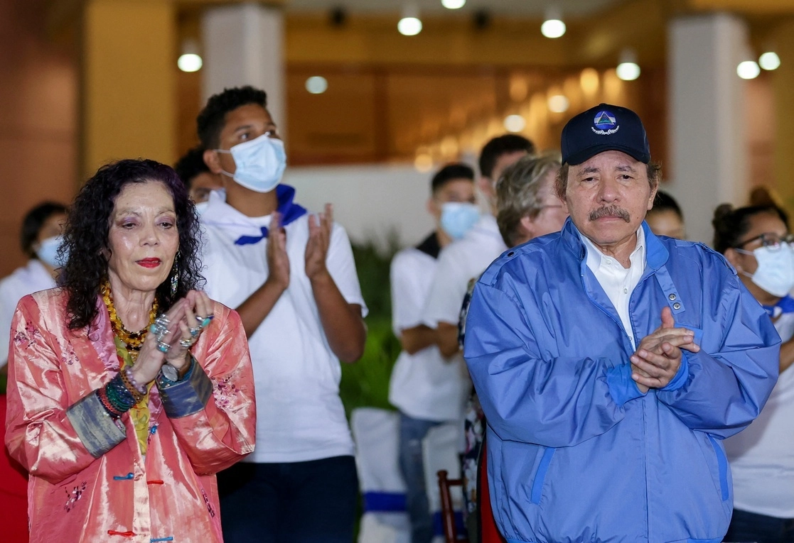 El presidente de Nicaragua, Daniel Ortega, y la vicepresidenta Rosario Murillo. Foto Afp / Archivo