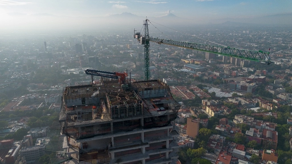 E la primera mitad de 2024, la economía mexicana reportó un avance de 1.9 por ciento con respecto al mismo periodo del año pasado. Foto Pablo Ramos / Archivo