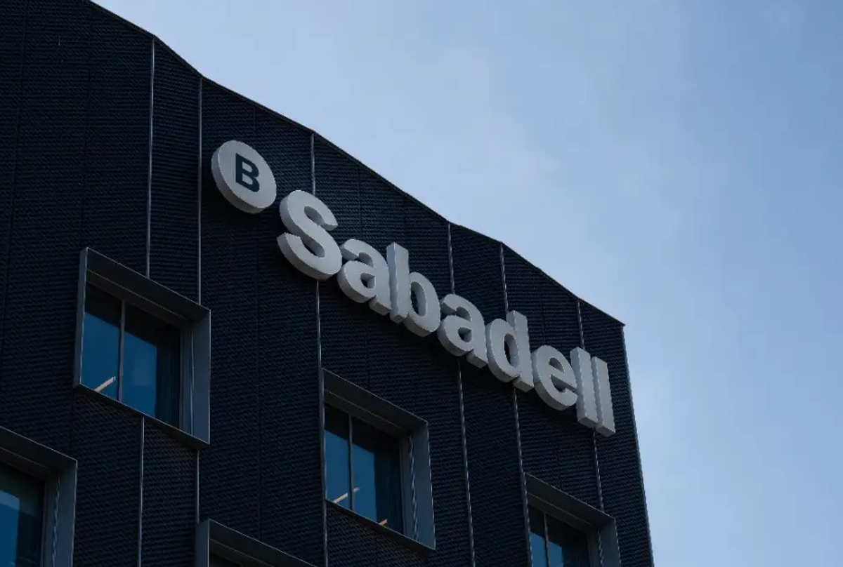 La ejecutiva del Banco Sabadell rechaza por unanimidad la OPA del BBVA