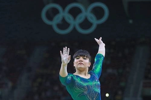 La bajacaliforniana dejó en suspenso si se retira o no de la gimnasia. Foto Jam Media