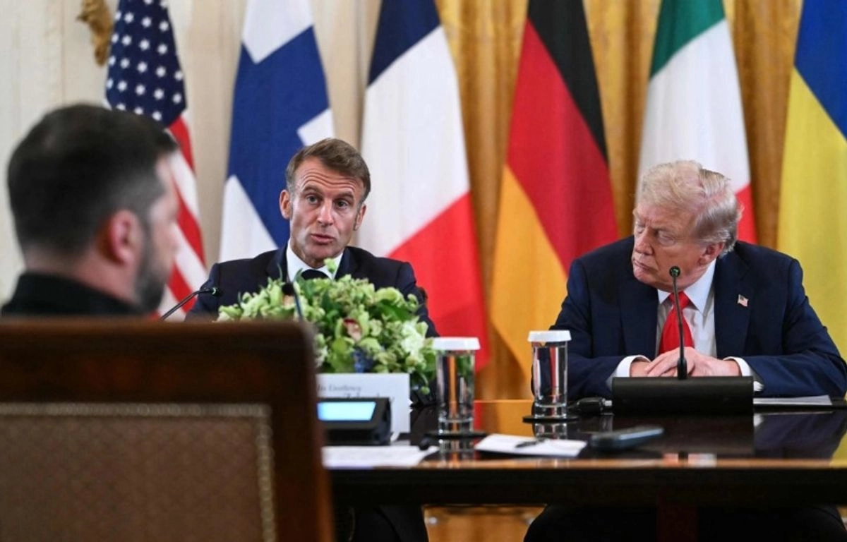 El pasado 19 de agosto en la Oficina Oval de la Casa Blanca, el presidente Trump recibió a una comitiva de líderes europeos entre ellos los mandatarios de Francia y Ucrania. Foto 