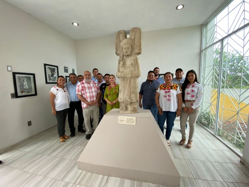 La figura fue hallada hace dos años en una parcela de la comunidad de Hidalgo Amajac, municipio de Álamo Temapache, Veracruz. Imagen cortesía  del gobierno municipal de Alamo Temapache