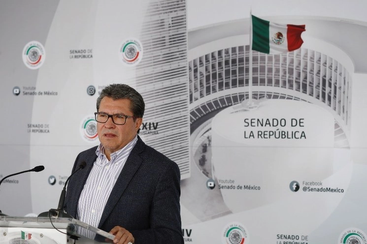 El titular de la Junta de Coordinación Política del Senado, Ricardo Monreal, durante una conferencia que ofreció el 24 de marzo pasado. Foto Cristina Rodríguez