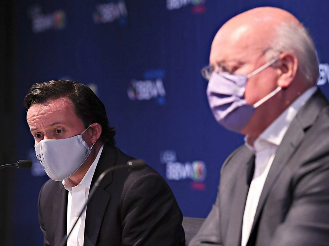 Mikel Arriola, quien asumirá el cargo en enero, y Enrique Bonilla, que apoyará en materia de internacionalización, durante la conferencia virtual realizada ayer. Foto Cuartoscuro