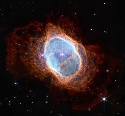En la imagen publicada por la NASA se muestra una estrella brillante en el centro de NGC 3132, la estructura de una nebulosa circundante. Foto Handout / NASA / Afp