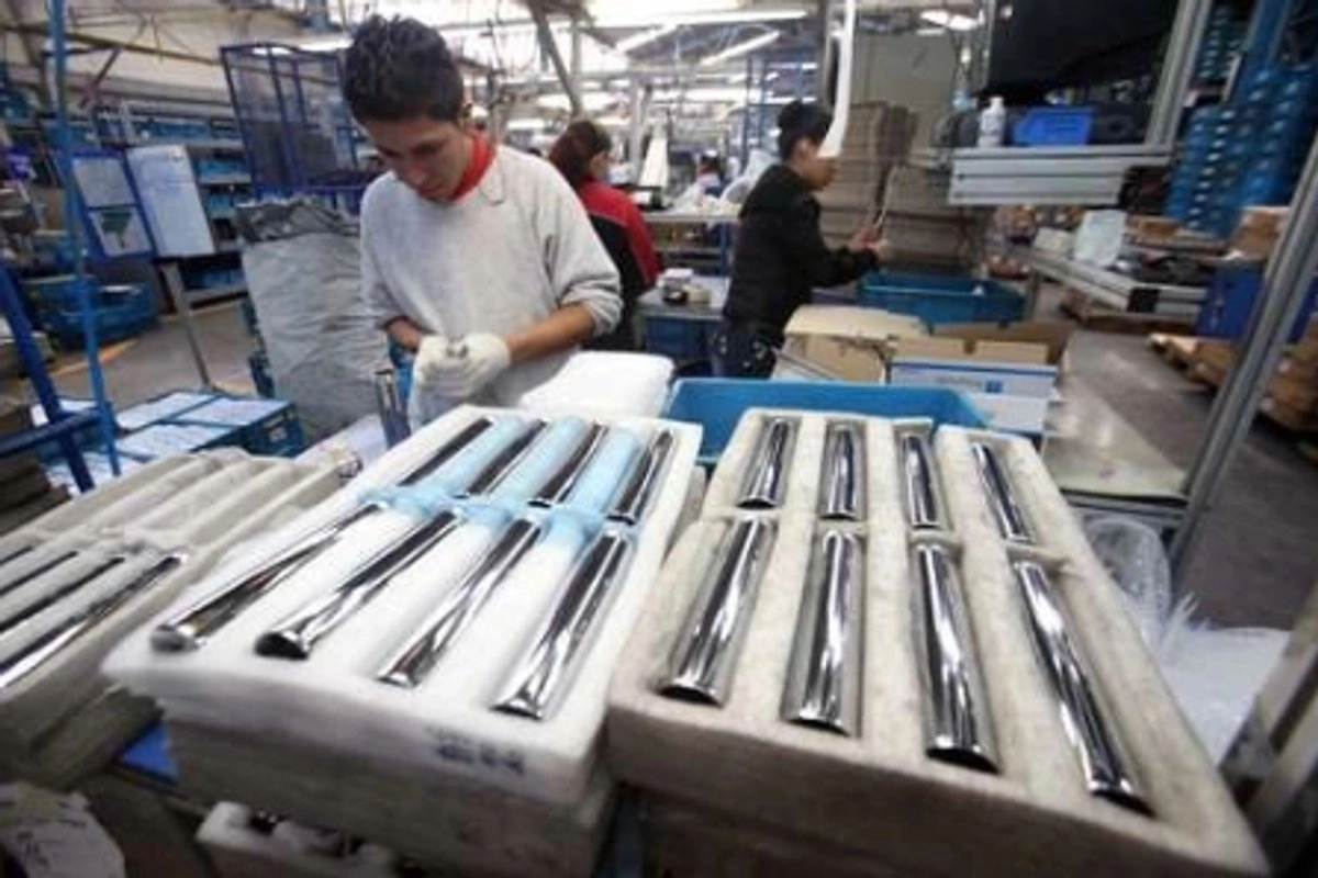 Empleados de manufactura. 