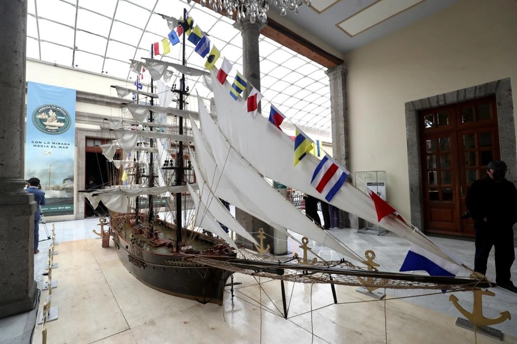 La Secretaría de Marina inauguró la exposición “200 Años de la Armada de México con la mirada hacia el mar" en el Museo Nacional de Historia, en el Castillo de Chapultepec, Ciudad de México, el 25 de octubre de 2021. Foto Luis Castillo