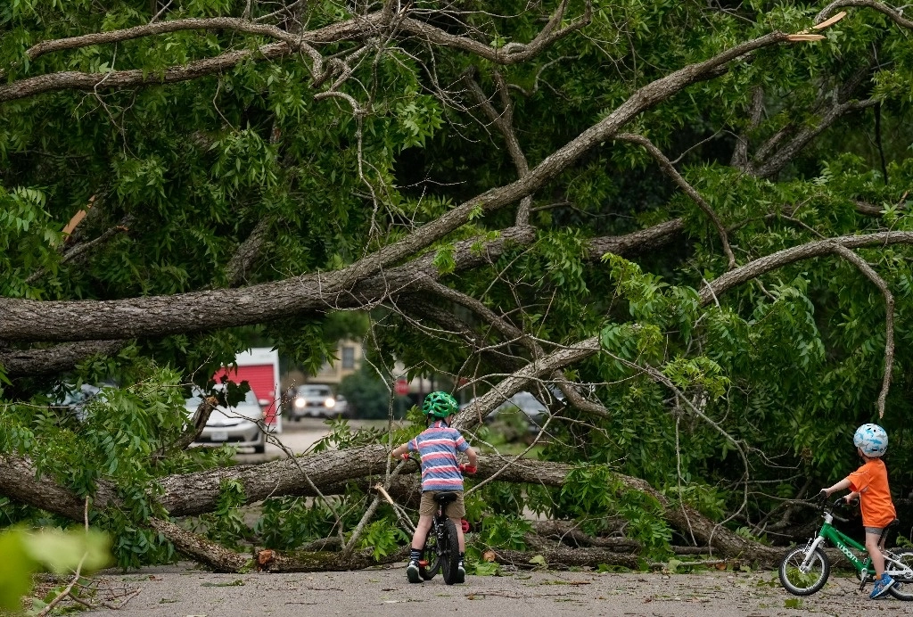 En 2022, el huracán Ian devastó el estado de Florida (sureste), causó decenas de víctimas y dejó más de 100 mil  millones de dólares en daños. Foto Ap/ Archivo 
