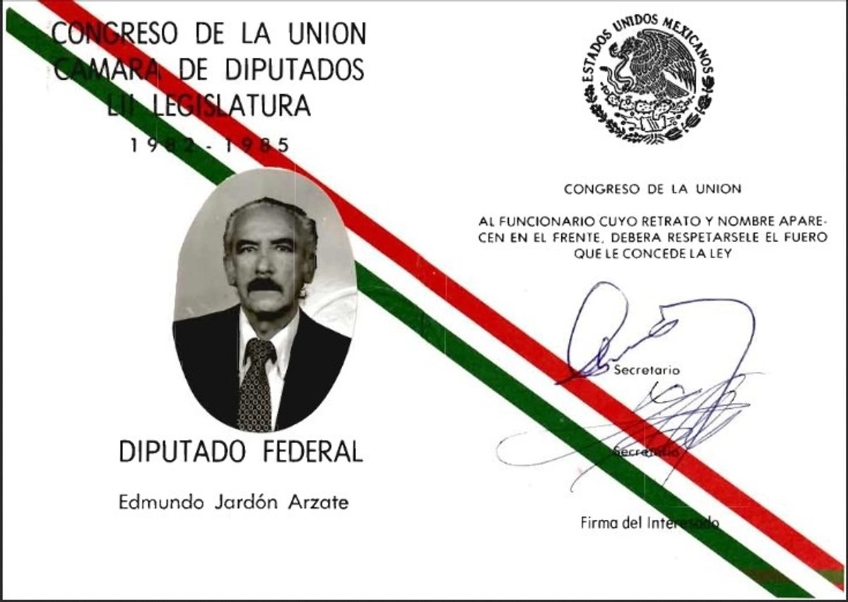 Ante la opción electoral abierta en 1979, Jardón fue nominado candidato a diputado por Toluca, y en 1981, candidato a la gubernatura de su estado natal, ambos bajo la alianza y paraguas del registro electoral comunista. Foto