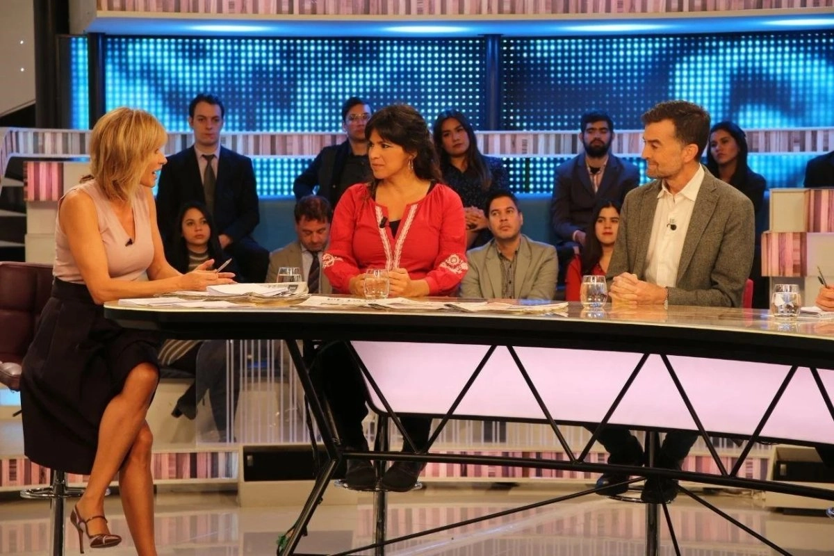 'Espejo público', de Antena 3, conducido por Susana Griso, durante la entrevista a los políticos de la izquierda andaluza Teresa Rodríguez y José Antonio Maíllo. Foto