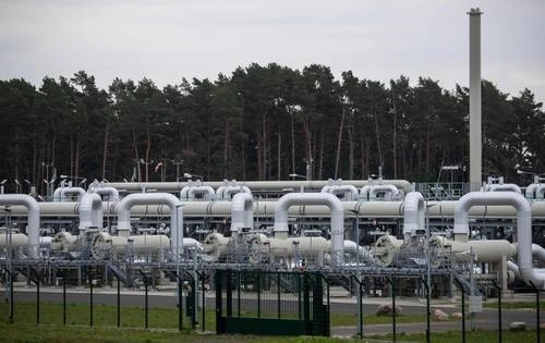 Detalle de un ramal del gasoducto Nord Stream 2 que corre entre Rusia y Alemania. Foto Afp
