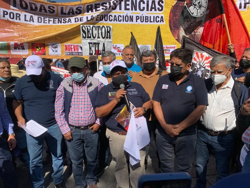 Rueda de prensa de la Coordinadora Nacional de Trabajadores de la Educación (CNTE) quienes se reúnen en la Ciudad de México por el Día del Maestro. Foto Víctor Camacho