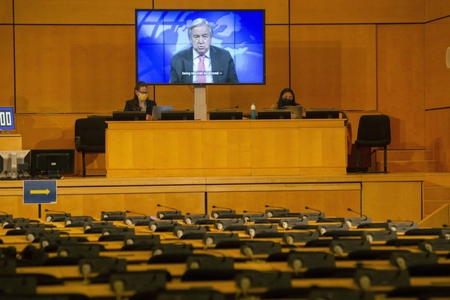 El secretario genera de la ONU, Antonio Guterres durante la inauguración de la sesión número 46 de la CDH. Foto Ap