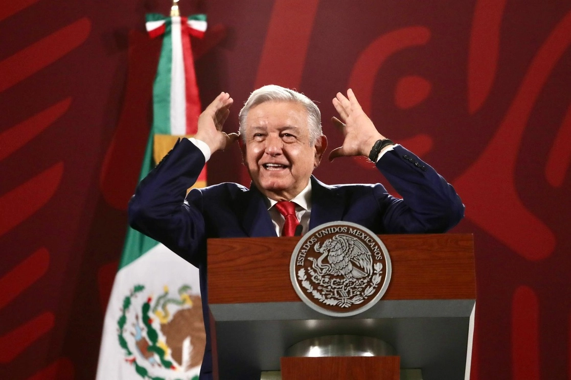 El presidente Andrés Manuel López Obrador durante su conferencia matutina en Palacio Nacional, Ciudad de México, el 14 de noviembre de 2022. Foto Luis Castillo