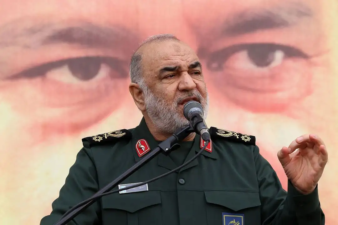 La Agencia de Noticias de la República Islámica (IRNA) confirmó que el comandante en jefe de la Guardia Revolucionaria de Irán, el mayor general Hossein Salami, fue asesinado en un ataque israelí que provocó un incendio en la sede de la institución. Foto
