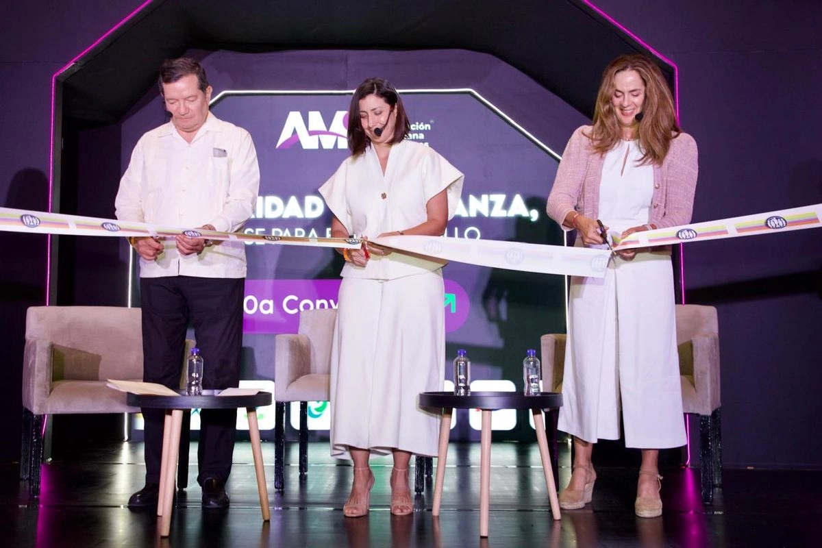 En el anuncio estuvo presente Regina García Cuellar, directora general de la Asociación de Bancos de México (ABM). Foto 
